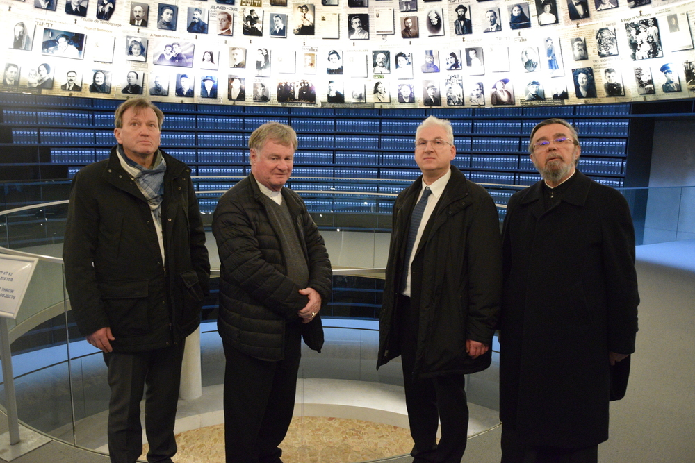 Die ÖRKÖ-Delegation gedachte in Yad Vashem der Opfer des Holocaust